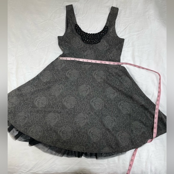 Free People // Medium // Swing Skirt - Picture 2 of 14